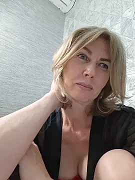 stellahere8 Live XXX Chat