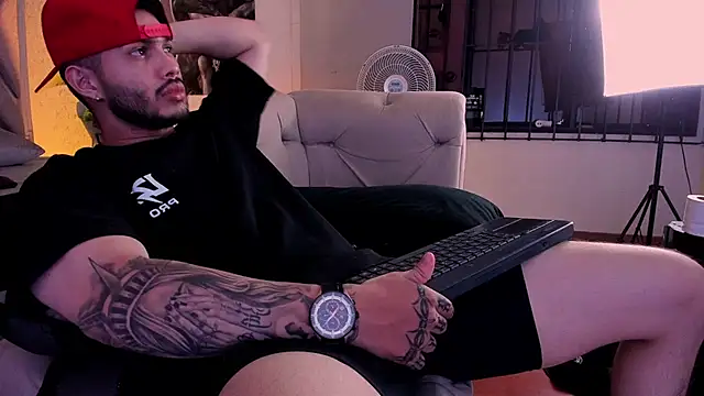 VincentblackのライブXXXチャット