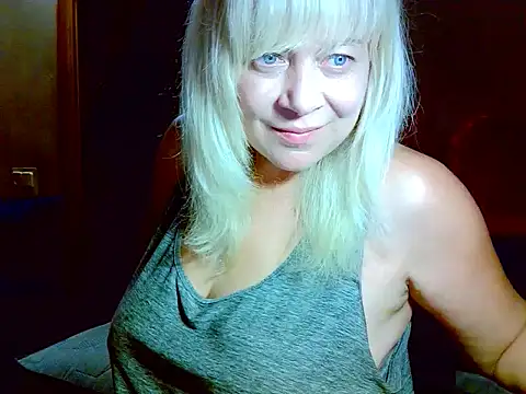 AgoniA7 Live XXX Chat