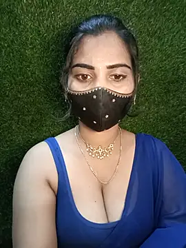 Nithyatamil Live XXX Chat