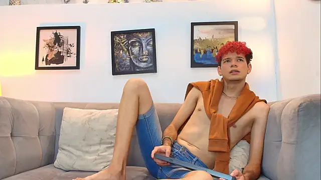 Chat XXX en directo de KING_BOYS2026
