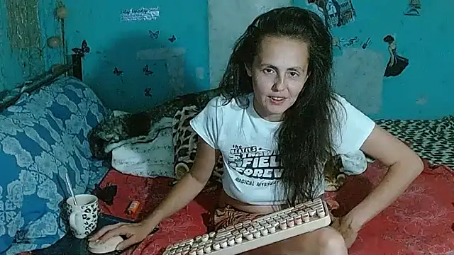 XXX chat uživo modela brighteyes77
