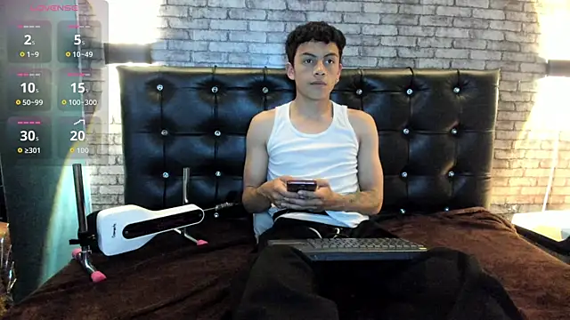 Mike_red's Live XXX Chat