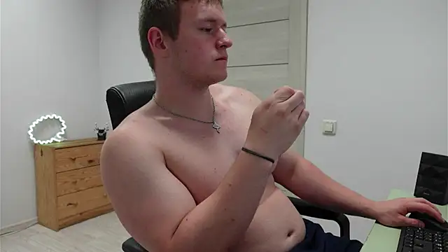 Richard_Dullas Adlı Modelin Canlı XXX Sohbeti
