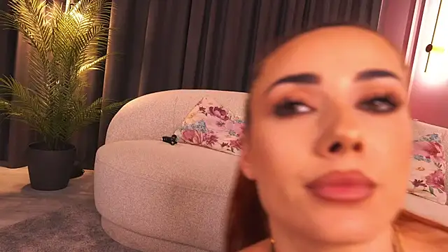 Red_Kim Chat XXX live