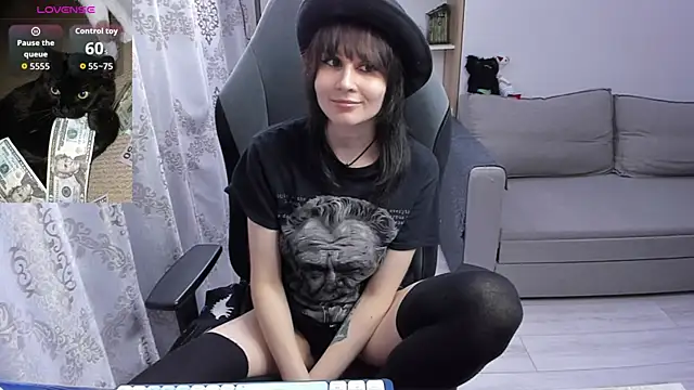 MistyDark – Naživo XXX chat