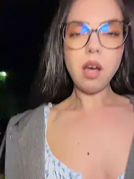 แชท XXX สดของ KaylaLewyss