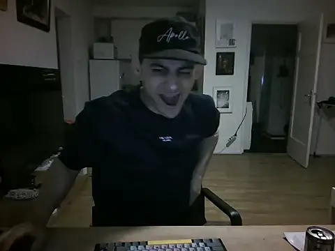 mihaimichael live XXX chat