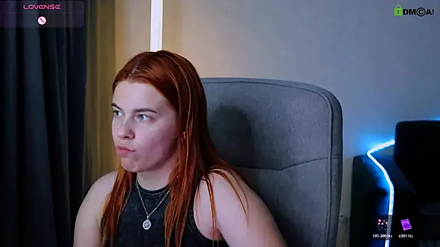 red__dizzy élő XXX-chatje