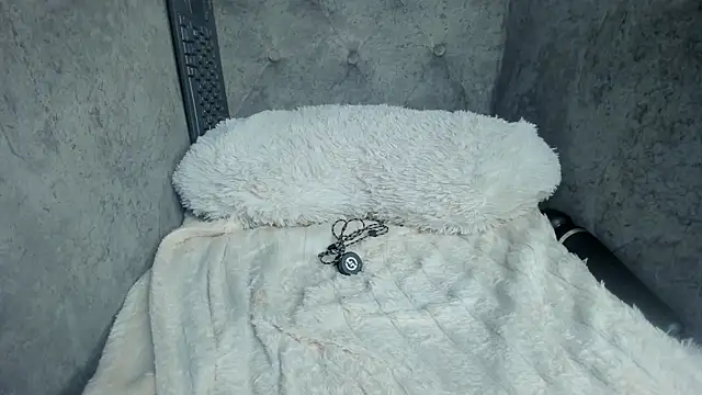 Czat XXX na żywo – ElaRabbit