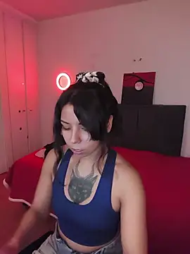 Chat XXX en directo de ivihetaira