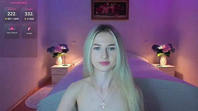 Julie_Blaze's Live XXX Chat