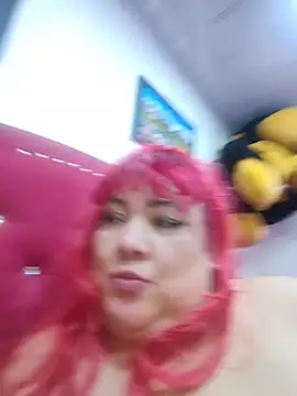 Chat +18 de Nastymomslave ao vivo