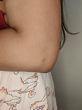 Chat +18 de SAVITA-STRIP ao vivo