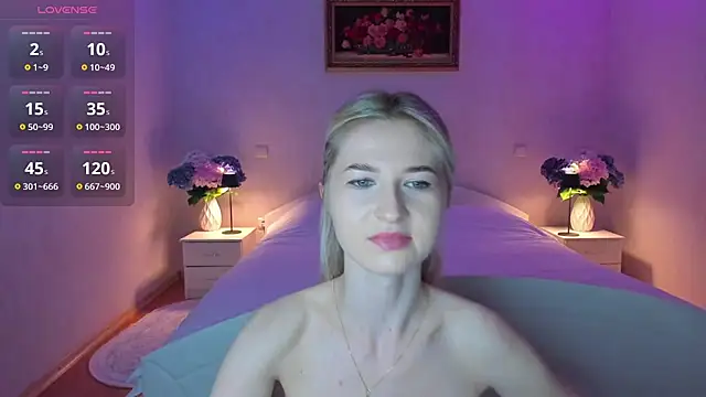 Julie_Blaze: απευθείας συνομιλία ΧΧΧ