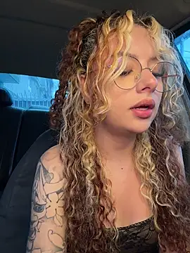 Joyce-fire – Live XXX-chat