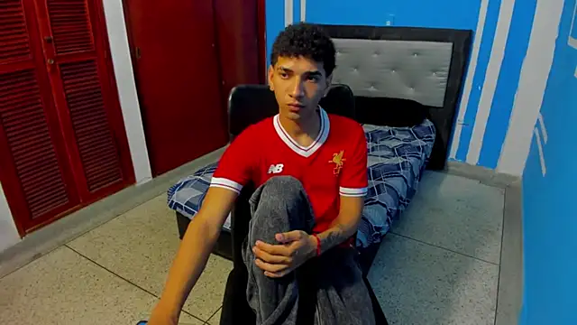 Chat XXX en directo de efrain_boy