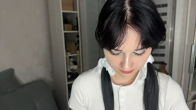دردشة Velvet_Kate الجنسية المباشرة