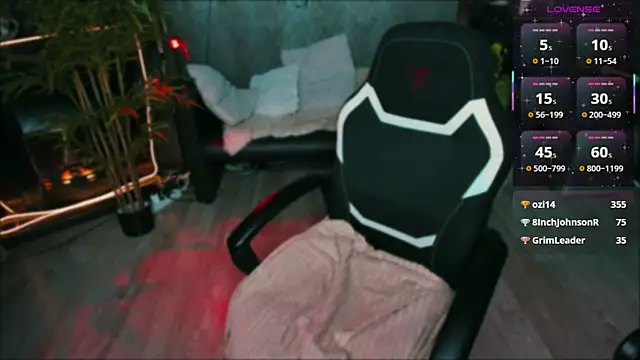 Mira_Fyre's Live XXX Chat