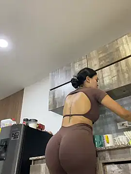 Онлайн чат XXX FOX_LATINA