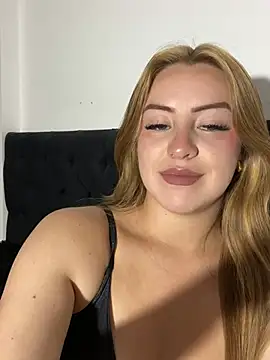 cheryl_cc: απευθείας συνομιλία ΧΧΧ