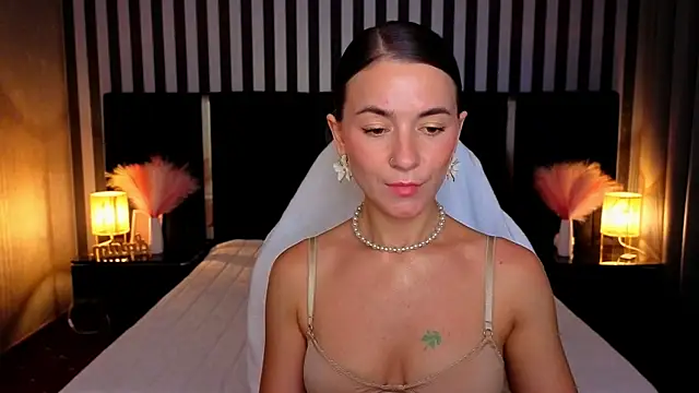GracefulMichelle Adlı Modelin Canlı XXX Sohbeti