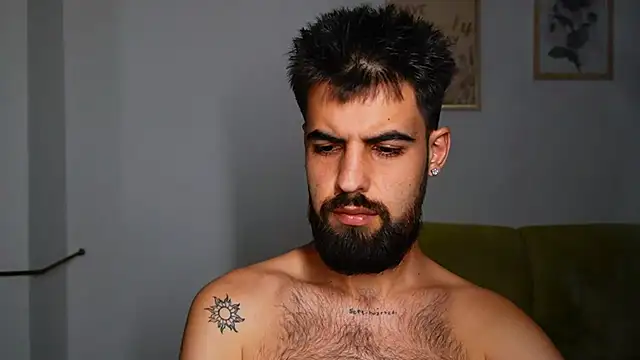 HairyRobxxx Live XXX Chat