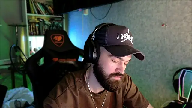 Chat +18 de _Serious_Man ao vivo