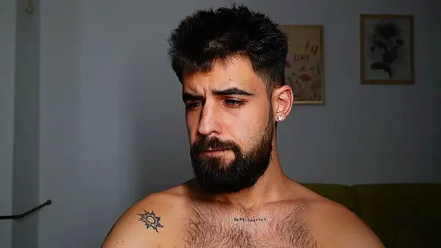 HairyRobxxxn Live XXX chat
