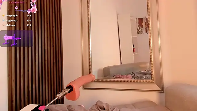 Frida-kiroga's Live XXX Chat
