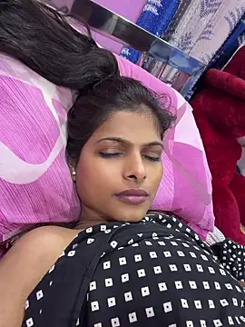 Show Webcam de SUZY_QUEEN01
