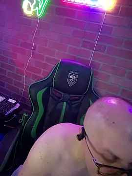 chronic_vibez's Live XXX Chat