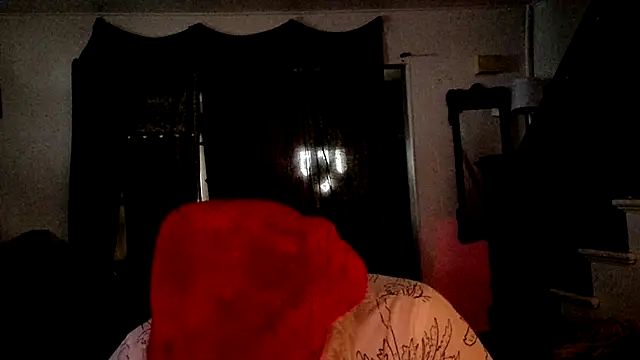 MasterDaddyCool's Live XXX Chat