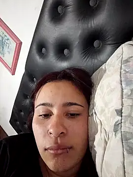 nenasmalas Adlı Modelin Canlı XXX Sohbeti