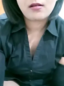 Queen_Kushi4 Adlı Modelin Canlı XXX Sohbeti