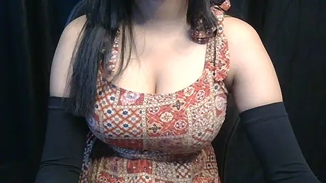 hoty_Vniti Chat XXX in diretta