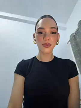 Carlita_cute's Webcam Show