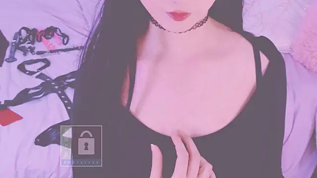 LongoriaEva Adlı Modelin Canlı XXX Sohbeti