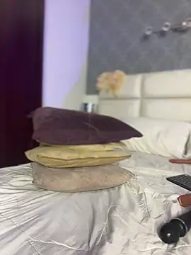MiilaBlake Adlı Modelin Canlı XXX Sohbeti