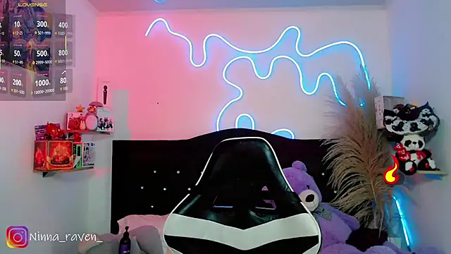 Ninna_ravennのライブXXXチャット