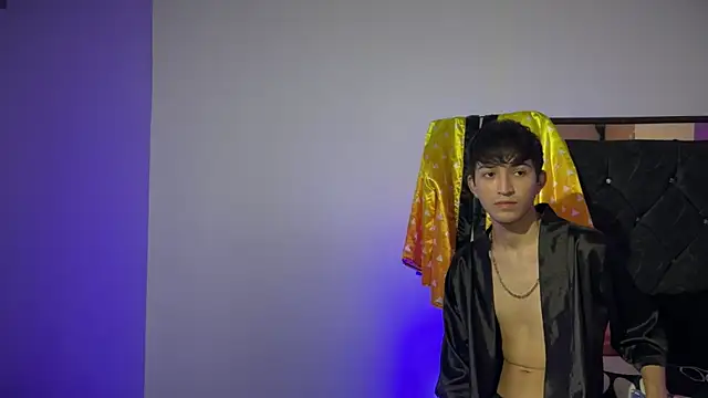 XXX chat uživo modela Last_alex