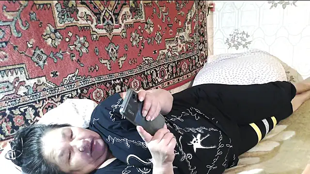 Zulfiya_Bruce Live XXX Chat