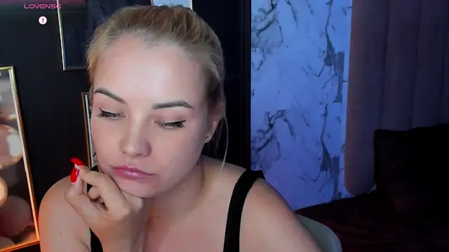 StephanieSweety Live XXX-Chat