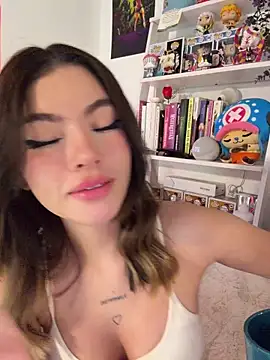Your_Honeey: απευθείας συνομιλία ΧΧΧ