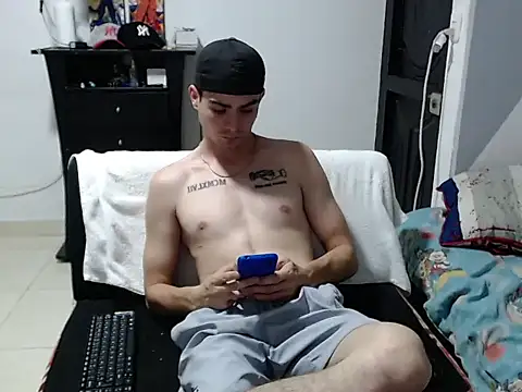 Онлайн чат XXX Zac_Efront