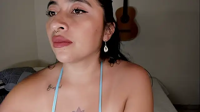 LisaHadwin Adlı Modelin Canlı XXX Sohbeti