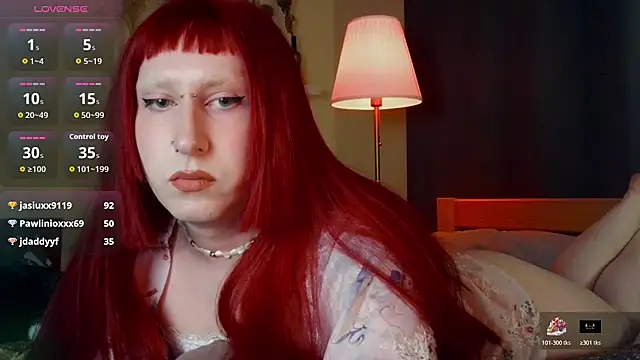 Chat XXX Live lia_grl
