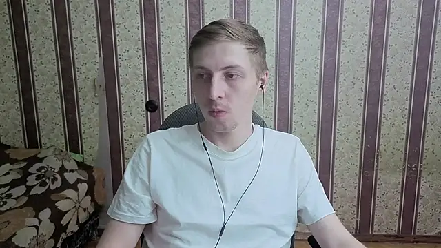 Онлайн чат XXX Darien_Brown