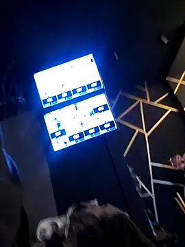 valenlopezz_'s Live XXX Chat