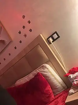Czat XXX na żywo – YaraQueen